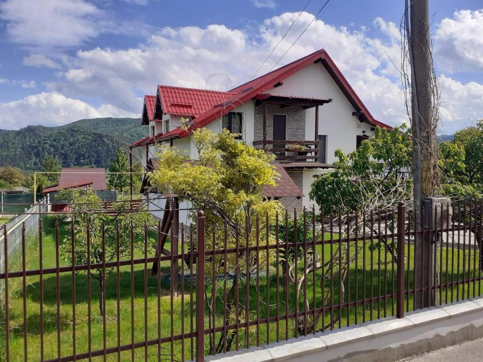 ホテル Casa Popa グラ・フモアルルイ エクステリア 写真